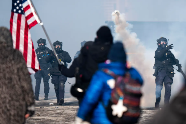 மினியாபோலிஸில் கூட்டாட்சி படைகளால் கொல்லப்பட்ட நபர்.. அமெரிக்காவில் பதற்றம் | Shooting Federal Forces Minneapolis Major One