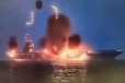 அமெரிக்க கப்பல் மீது தற்கொலைப்படை தாக்குதல் நடத்திய ஈரான்