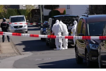 ஜேர்மனியில் வீடொன்றிலிருந்து வந்த அவசர அழைப்பு: பொலிசாருக்கு காத்திருந்த அதிர்ச்சி