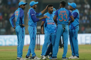 பரபரப்பான ஆட்டத்தில் இந்தியா அணி த்ரில் வெற்றி