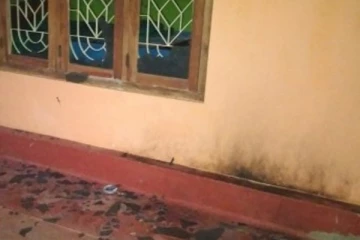 யாழில் ஒருதலைக் காதலால் ஐவர் மருத்துவமனையில்