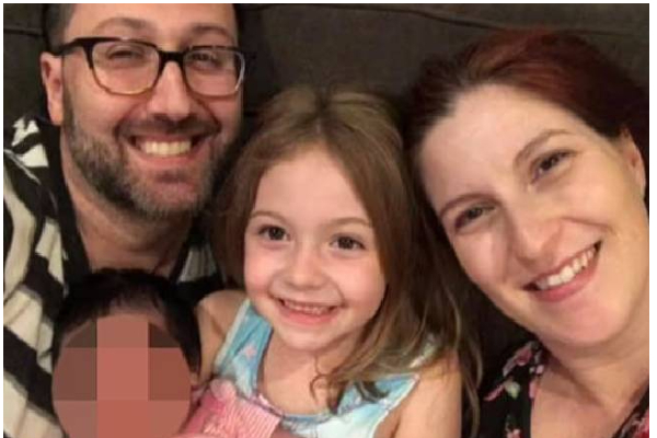 வேறொருவரின் குழந்தையை பெற்றெடுத்த பெண்!  தெரியவந்த அதிர்ச்சிகர உண்மை | Two Mothers Give Birth To Each Other S Babies