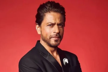 பாலிவுட்டை கலக்கும் ஷாருக்கானின் கல்லூரி மார்க் ஷீட்டை பார்த்துள்ளீர்களா?