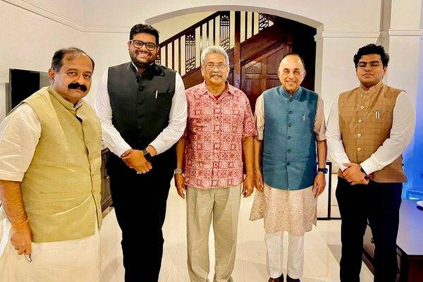 மஹிந்தவின் வீட்டில் சுப்பிரமணியன் சுவாமி! (Photos) | Subramanian Swamy As Chief Guest At Mahinda மஹிந்தவின் வீட்டில் சுப்பிரமணியன் சுவாமி! (Photos) | Subramanian Swamy As Chief Guest At Mahinda
