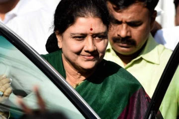 அதிமுகவில் இணையும் முடிவு; அதே வழியில் செய்வேன் - சசிகலா உறுதி!