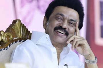 முதல்வர் குறித்து இனி அவதூறாக பேச மாட்டேன்...ஜகா வாங்கிய மாஜி அதிமுக அமைச்சர்!!