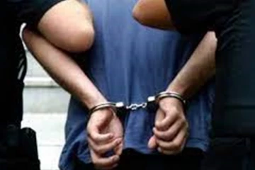 திடீர் சுற்றிவளைப்பு: 24 வயது இளைஞர் உட்பட நால்வர் கைது