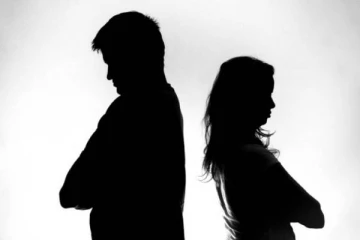 சொந்த ஊருக்கு அழைத்து செல்லாத கணவன்..விபரீத முடிவு எடுத்த மனைவி