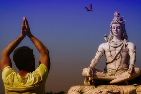 மகா சிவராத்திரியில் சிவனுக்கு இந்த மலர்களால் பூஜை செய்தால் நினைத்தது நிறைவேறும்! | Shiva With These Flowers On Maha Shivratri