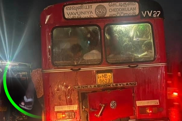 தமிழர் பகுதியில் உயிரை கையில் பிடித்துக்கொண்டு பயணம்; நடவடிக்கை எடுப்பார்களா அதிகாரிகள்! | A Daily Perilous Journey To Chetikulam