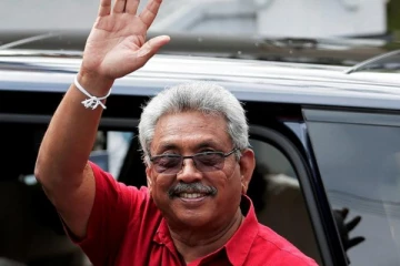 சிங்கப்பூரிலிருந்து வெளியேறினார் கோட்டாபய