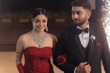 நடிகை ஜனனி ஐயர் திருமண வரவேற்பு.. அழகிய புகைப்படங்கள்