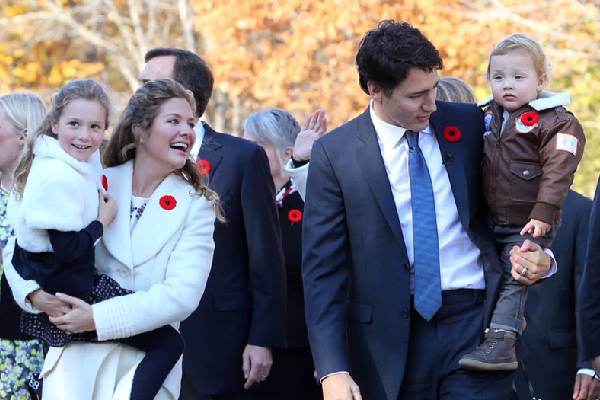 கனேடிய மக்களுக்கு நன்றி பாராட்டிய பிரதமர் ஜஸ்ரின் ட்ரூடோ | Prime Minister Justin Trudeau Thanked The Canadian