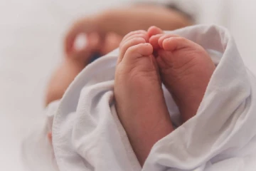 අහස් යානය ඇතුළේදී සිද්ධ වුණු පුදුම වැඩේ - කුවේට් ඉඳන් ආපු ලාංකික තරුණිය ගුවන් යානය ඇතුළෙම පුතෙක් ප්‍රසූත කරයි