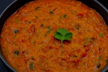 இட்லி, தோசை, சப்பாத்திக்கெல்லாம் இந்த ஒரே ஒரு குருமா போதும்… இந்த 2 பொருள் மட்டும் போதும்!