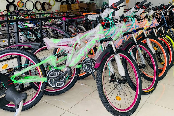 துவிச்சக்கர வண்டிகளின் விலைகள் பாரியளவில் அதிகரிப்பு - வெளியானது காரணம் - ஐபிசி தமிழ்