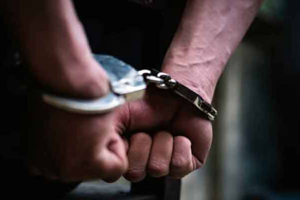 பாடசாலை மாணவி கர்ப்பமான சம்பவம் ; தலைமறைவாகிய சந்தேகநபர் அதிரடியாக கைது | Schoolgirl Becomes Pregnant Absconding Arrested