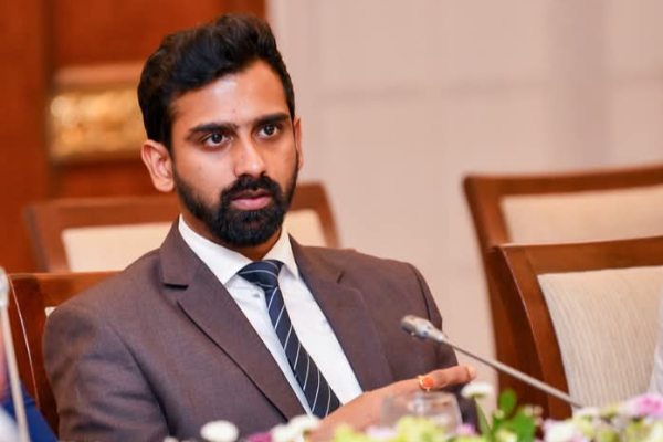 சம்பள உயர்வு ஒரு கண்துடைப்பா! அரசாங்கத்தை கடுமையாக சாடுகிறார் ஜீவன் தொண்டமான் | Salary Hike Blind Eye Jeevan Strongly Criticizes