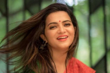 ஹாலிவுட் ஹீரோயின் போல் மாறிய தொகுப்பாளினி டிடி.. வெளிவந்த புகைப்படத்தை பாருங்க