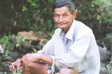 60 வருடங்களாக தூங்காமல் உயிர் வாழும் நபர் - என்ன காரணம்?