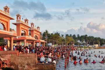 இந்த தீர்த்தங்களில் நீராடினால் எப்பேர்ப்பட்ட தோஷமும் விலகுமாம்.. எங்கு தெரியுமா?