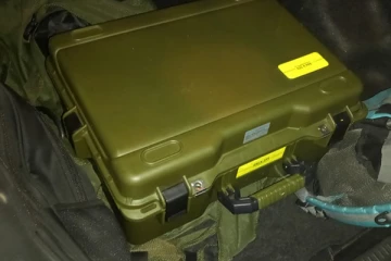 கிளிநொச்சியில் புதையல் தோண்ட முயற்சி! - ஏழு பேர் கைது (Photo)