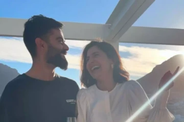 உலகக்கோப்பை வென்ற விராட் கோலி - அனுஷ்கா எழுதிய காதல் கடிதம் வைரல்!!