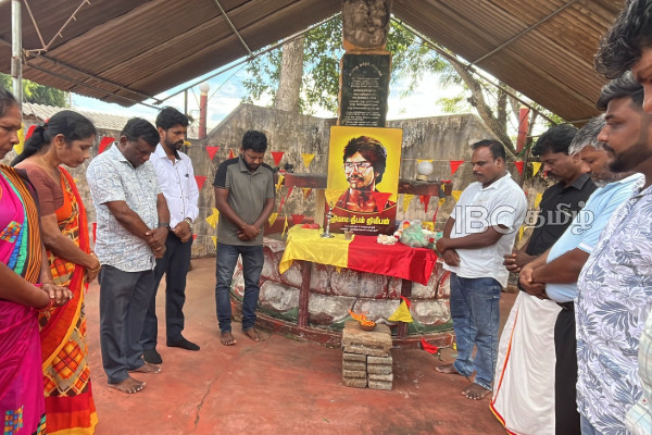 வவுனியாவில் உணர்வுபூர்வமாக அனுஸ்டிக்கப்பட்ட தியாகதீபம் திலீபனின் நினைவேந்தல் | Commemoration Of Thileepan In Vavuniya Today