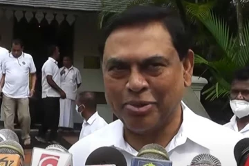 දළඳා වැඳලා බැසිල් ඡන්ද වැඩට අත ගහයි.(VIDEO)