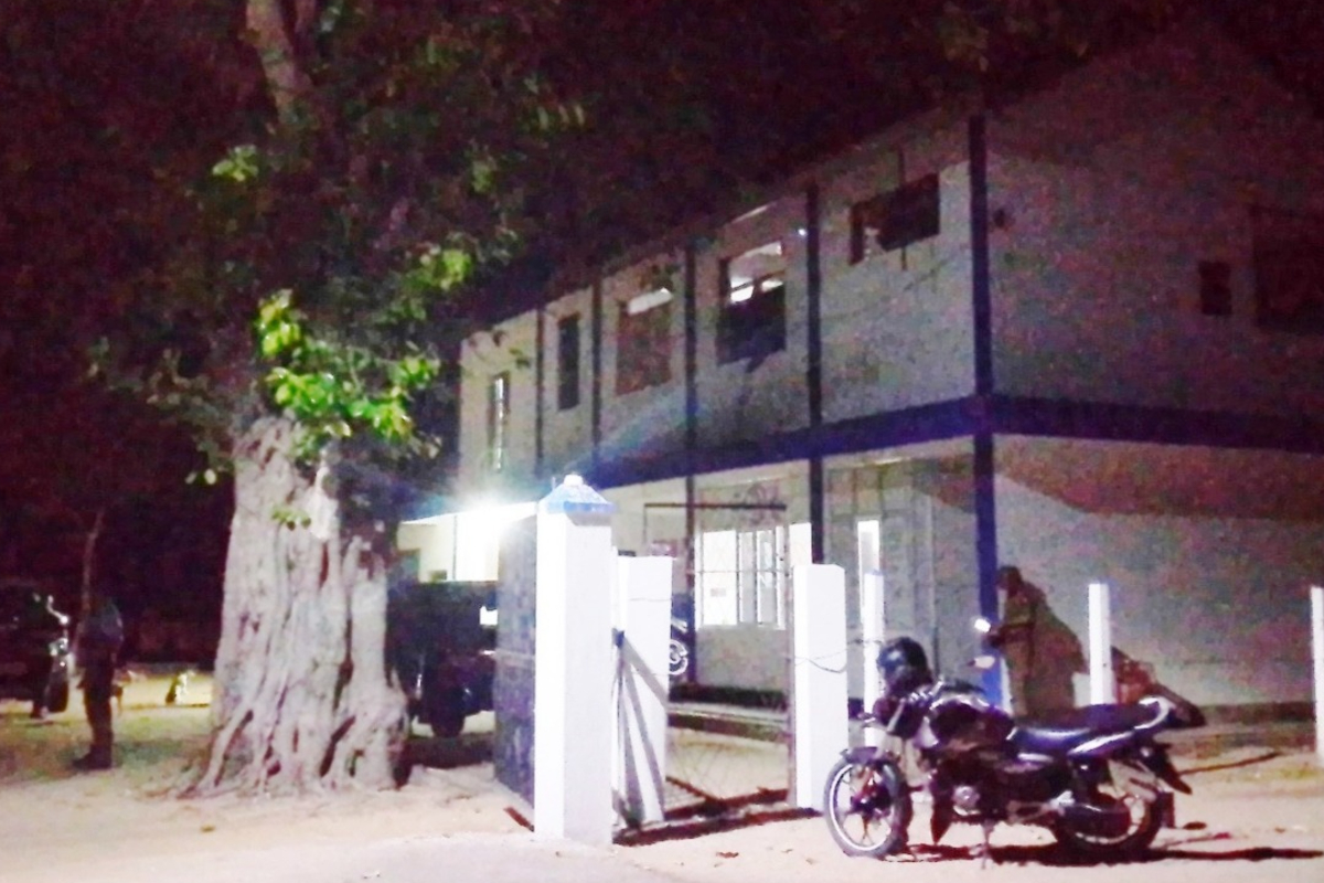 அம்பாறையில் தடுப்புக்காவலில் உயிரிழந்த குடும்பஸ்தர்! பல்வேறு கோணங்களில் விசாரணை | Family Member Dies In Custody In Ampara