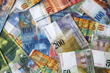 எல்லாம் அம்மா அப்பாவின் பணம்: ஒரு சுவாரஸ்ய சுவிஸ் ஆய்வு