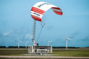 இலங்கையில் புதிய முயற்சி ; உயரத்தில் பறக்கும் பட்டங்களில் இருந்து மின்சாரம்