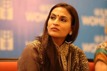 இருப்பதிலே இது தான் மிகவும் கடினமானது  ! - ஐஸ்வர்யா ரஜினிகாந்தின் ரீ-சென்ட் பதிவு..