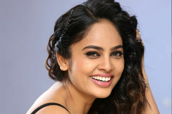 பட வாய்ப்புக்காக படுத்த படி புகைப்படம் பதிவிட்ட நந்திதா.. இளசுகள் ஷாக் | Nandita Swetha Latest Hot Photoshoot பட வாய்ப்புக்காக படுத்த படி புகைப்படம் பதிவிட்ட நந்திதா.. இளசுகள் ஷாக் | Nandita Swetha Latest Hot Photoshoot