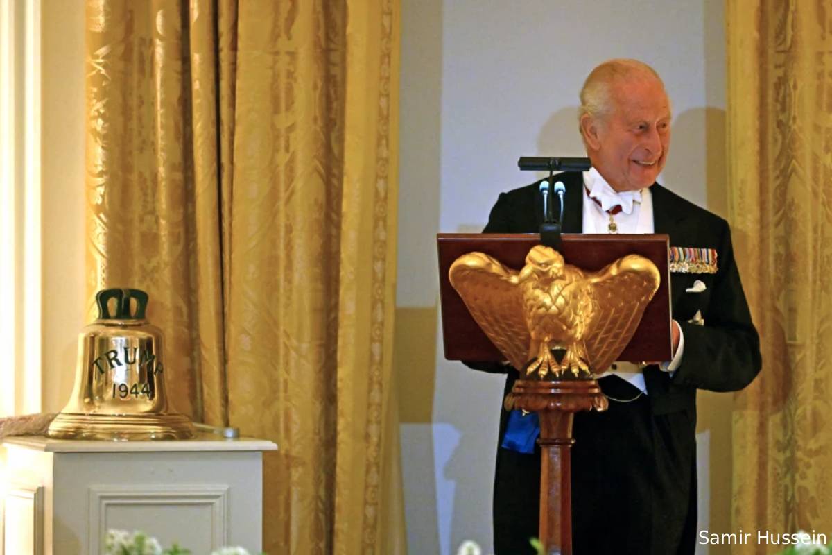 கனடாவின் தலைவர் நான்தான்... சொல்லவேண்டியதை எல்லாம் சிரித்துக்கொண்டே சொல்லிவிட்ட மன்னர் சார்லஸ் | King Charles Reminds Smile He Is Head Of Canada