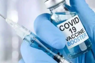 பூஸ்டர் தடுப்பூசிகளை போட்டு கொள்ளுங்கள்! அமெரிக்க சுகாதாரத்துறை எச்சரிக்கை