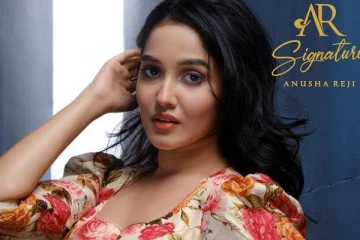 17 வயசான அஜித்தின் ரீல் மகள் அனிகாவா இது? இப்படியொரு போஸ்-ல் புகைப்படம்