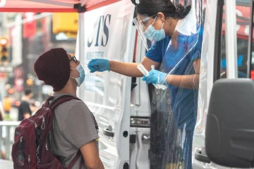 ஆண்டு இறுதிக்குள்... 32,000 பேர்கள் மரணம்: Omicron தொடர்பில் எச்சரிக்கும் அமெரிக்க நிபுணர்கள்