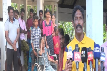 வடமராட்சி கிழக்கு கேவில் கடற்றொழிலாளர்களால் மேற்கொள்ளப்பட்ட போராட்டம்