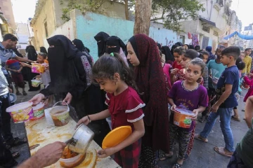 காசாவில் 17 ஆயிரம் குழந்தைகள் ஆதரவற்ற நிலையில் ; ஐ.நா தெரிவிப்பு