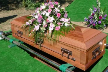 மனைவி மரணமடையும் முன்னரே மலர் சாலைக்குச் சென்று பணம் செலுத்திய கணவன்!