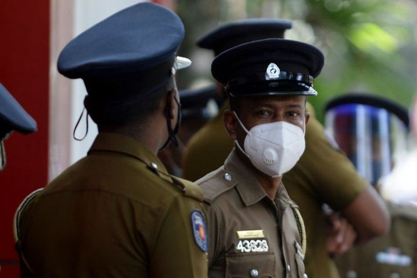 தொடருந்து மோதியதில் குடும்பஸ்தர் பலி : கிளிநொச்சியில் சம்பவம் | One Person Died Hit By A Train Kilinochchi