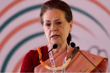 அரசியலில் இருந்து சோனியா காந்தி ஓய்வு - பரபரப்பு பேச்சு!