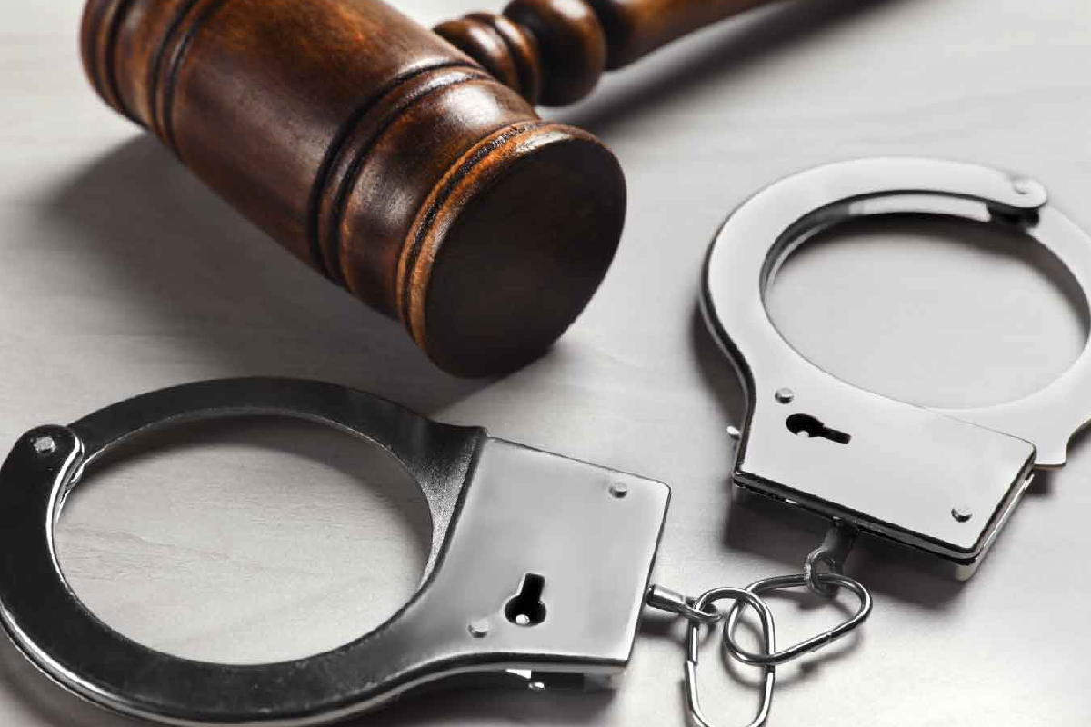 தமிழர் பகுதியில் ஏலக்காயுடன் வந்த இருவருக்கு கடற்படையினர் காட்டிய அதிரடி | Navy Cracks Down On Two With Cardamom