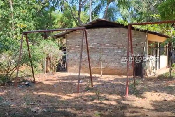 குருக்கள்மடம் இராணுவ முகாமை உடனடியாக அகற்ற வலியுறுத்தல் | Kurukkalmadam Army Camp Must Be Removed