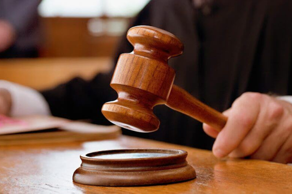 தாயார் வெளிநாட்டில்; தந்தை இரண்டாவது திருமணம்; பெரியதந்தையால் சிறுமிகள் இருவருக்கு நேர்ந்த கொடுமை | Two Girls Were Abused By Their Grandfather