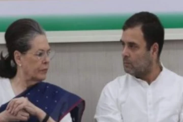 சுப்ரமணியசாமி தொடர்ந்த வழக்கு: சோனியா, ராகுலுக்கு நோட்டீஸ் அனுப்பிய டெல்லி உயர்நீதிமன்றம்