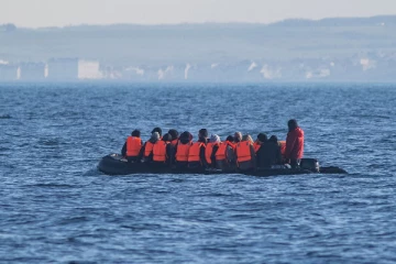 ஐரோப்பாவிற்கு சட்டவிரோத பயணம்; சிக்கிய 440 பேரில் இலங்கையர்களும் அடக்கம்!