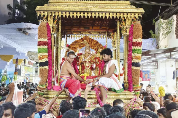 திருச்செந்தூர் சுப்பிரமணிய சுவாமி கோவிலில் சப்பர பவனி கோலாகலம் | Aavani Thiruvizha In Tiruchendur Temple
