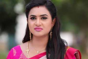 சீரியல் நடிகை ஜனனியின் புதிய லுக், அசந்துபோன ரசிகர்கள்- பிளாஸ்டிக் சர்ஜரி செய்துள்ளாரா?